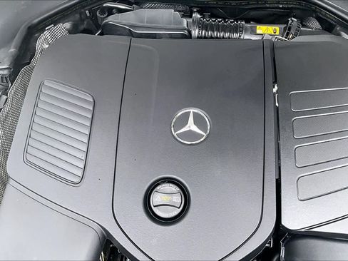 New 2026 Mercedes-Benz C 300 4MATIC Sedan image 19