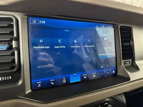 Used 2022 Ford Bronco Wildtrak AWD/4WD image 21