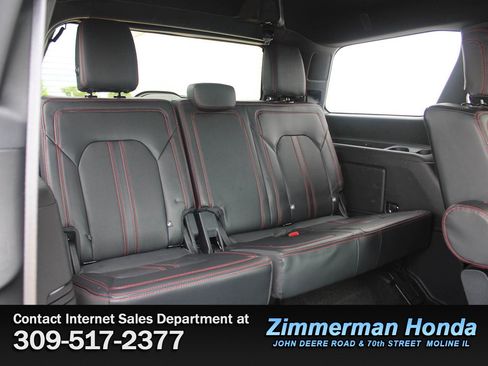 Used 2023 Ford Expedition Limited AWD/4WD image 8