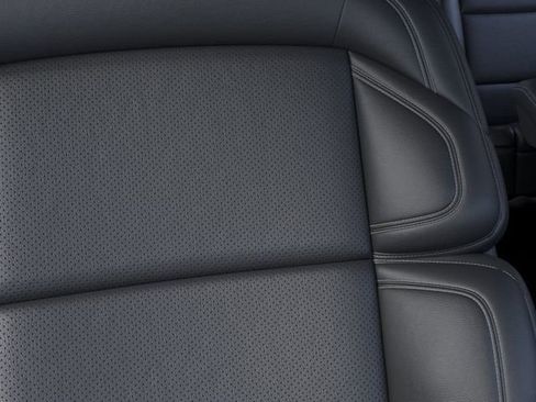 New 2025 Lincoln Navigator Reserve w/ Jet Appearance Package AWD/4WD image 17