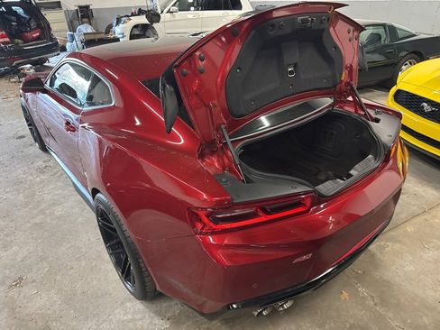 Used 2016 Chevrolet Camaro SS image 35