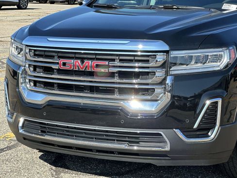 Certified 2023 GMC Acadia SLE w/ Driver Convenience Package image 29