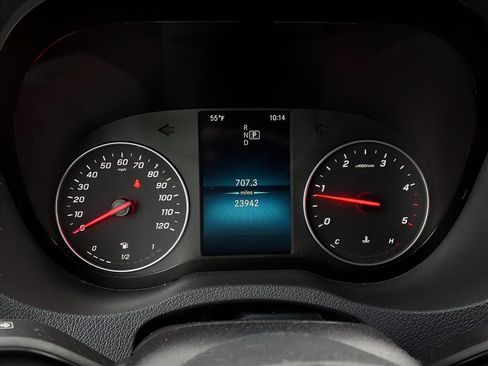 Used 2024 Mercedes-Benz Sprinter 2500 image 21
