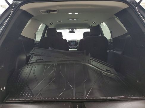 Used 2019 Chevrolet Traverse LT w/ LPO, Floor Liner Package image 5