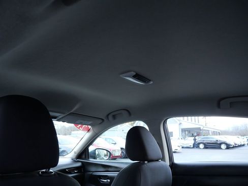 Used 2021 Nissan Sentra SV image 21