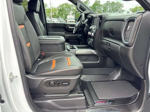 Used 2021 GMC Sierra 2500 AT4 w/ Snow Plow Prep/Camper Package AWD/4WD image 21