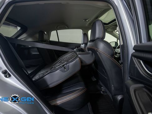Used 2019 Subaru Crosstrek 2.0i Limited w/ Moonroof Package w/Navigation AWD/4WD image 36