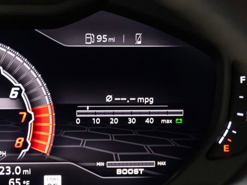 Used 2021 Lamborghini Urus image 91