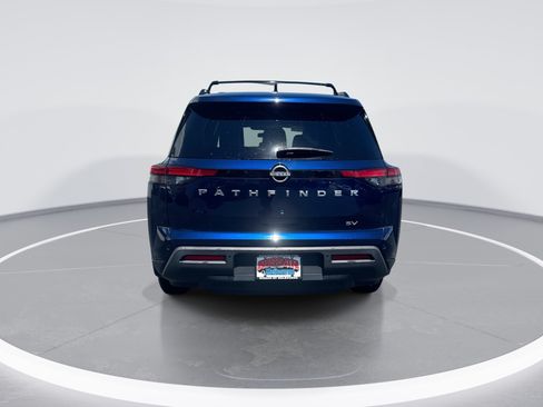 Certified 2024 Nissan Pathfinder SV FWD image 5