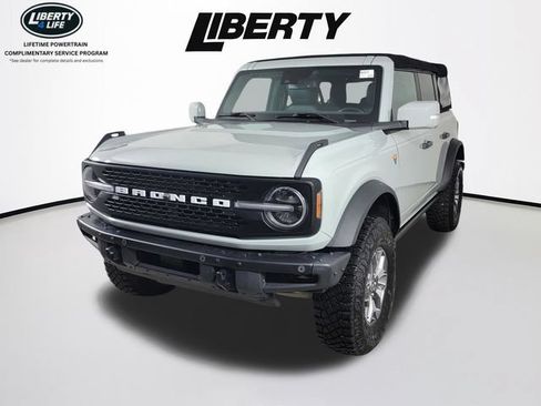 Used 2021 Ford Bronco Badlands AWD/4WD image 8