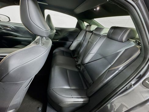 Certified 2024 Toyota Crown Limited image 18