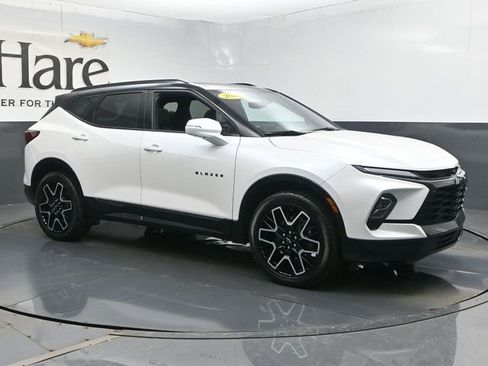Used 2023 Chevrolet Blazer RS w/ Driver Confidence II Package image 6