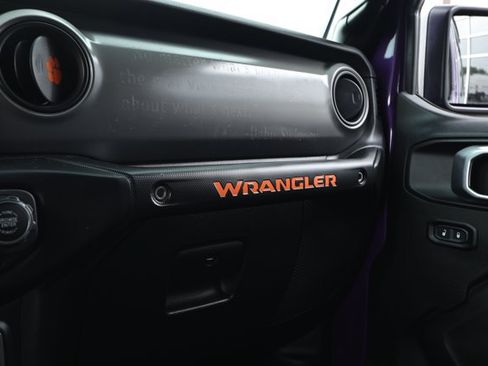 Used 2023 Jeep Wrangler Sport AWD/4WD image 25