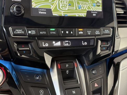 Used 2024 Honda Odyssey Touring image 20