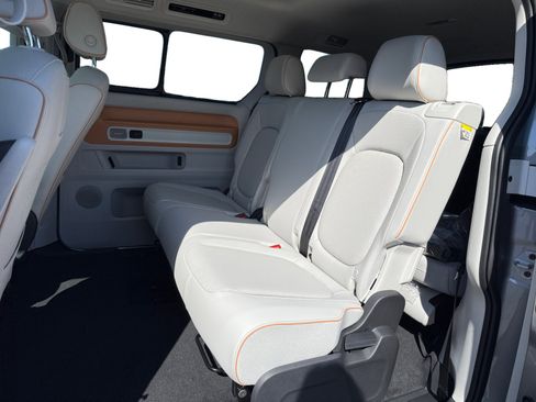 New 2025 Volkswagen ID. Buzz 1st Edition image 16