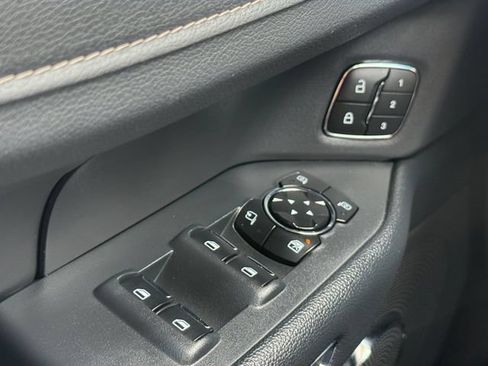 Certified 2024 Ford Expedition XLT RWD image 26