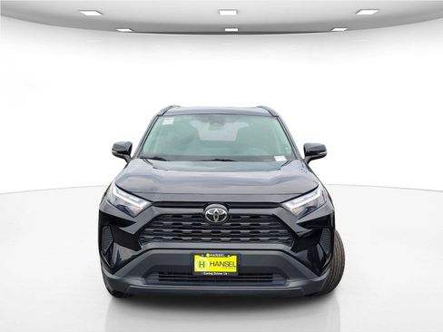 Used 2024 Toyota RAV4 XLE AWD/4WD image 4
