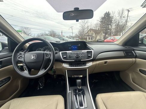Used 2015 Honda Accord LX image 21