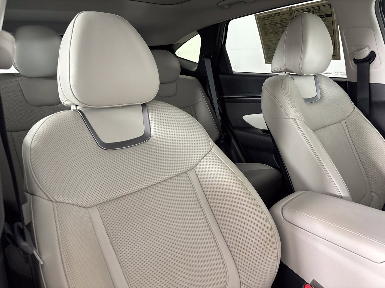 Used 2024 Hyundai Tucson Limited FWD image 29
