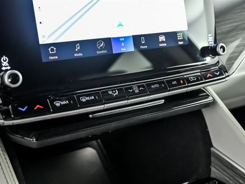 Used 2022 Jeep Wagoneer Series II AWD/4WD image 28