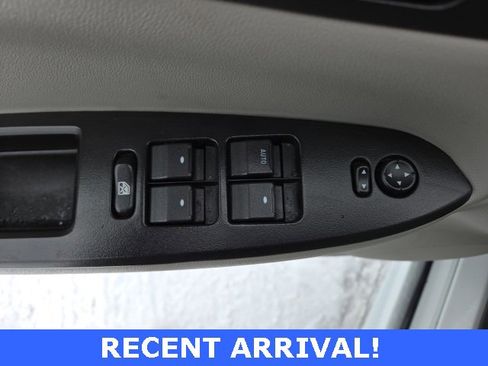 Used 2014 Chevrolet Impala LT w/ LT Sunroof Package image 11