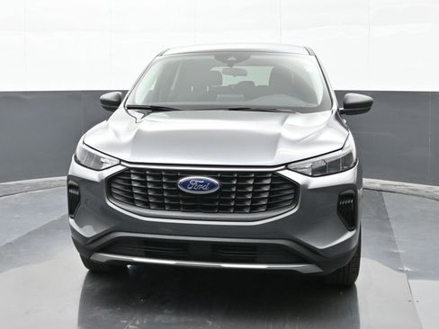 Used 2024 Ford Escape Active image 3