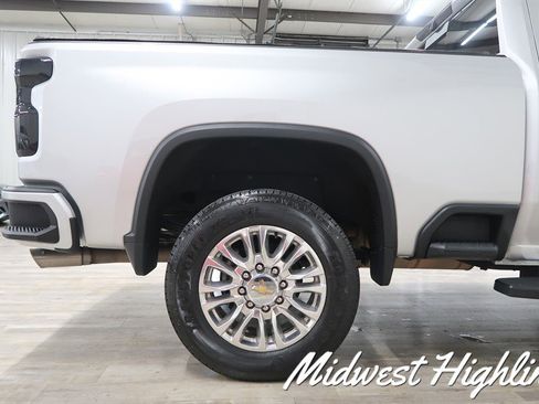 Used 2022 Chevrolet Silverado 2500 High Country image 22