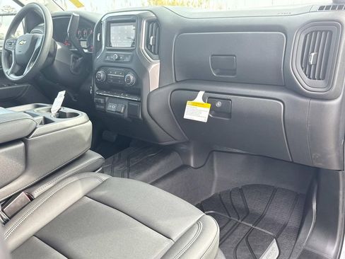 New 2026 Chevrolet Silverado 1500 W/T w/ WT Value Package RWD image 11