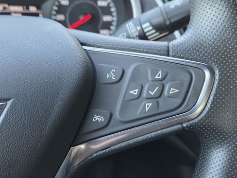 Used 2023 Chevrolet Malibu LT image 16