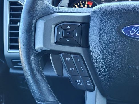 Used 2018 Ford F150 Raptor w/ Equipment Group 802A Luxury image 17