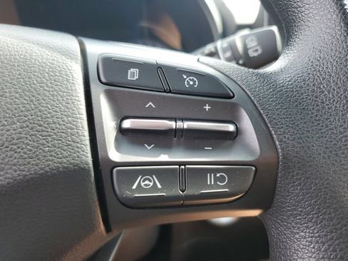 Certified 2023 Hyundai Kona SEL AWD/4WD image 22