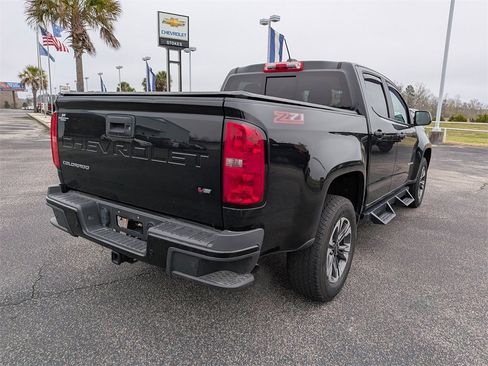Used 2022 Chevrolet Colorado Z71 image 4