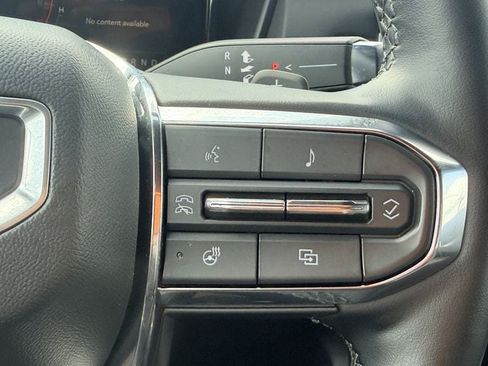 Used 2025 GMC Terrain Elevation FWD image 19
