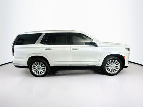Used 2022 Cadillac Escalade Luxury RWD image 10