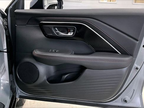 Used 2025 Acura ADX A-Spec image 24