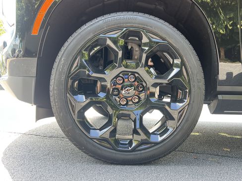 New 2026 Chevrolet Tahoe High Country AWD/4WD image 45