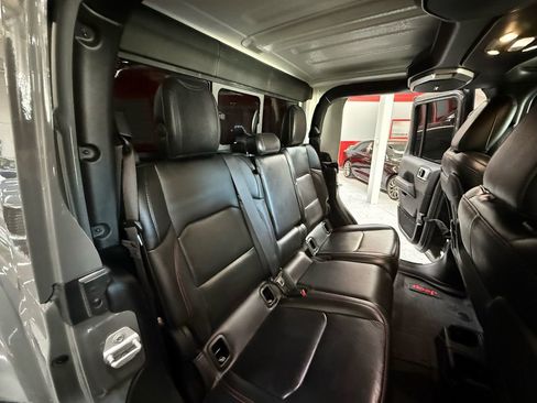 Used 2021 Jeep Gladiator Rubicon w/ Dual Top Group image 25