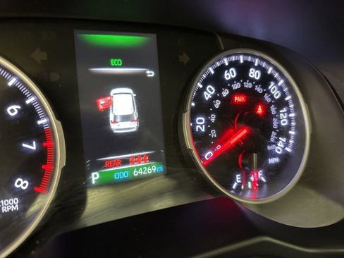 Used 2021 Toyota RAV4 LE FWD image 35