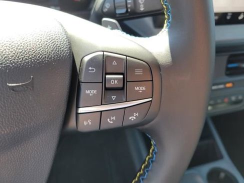 New 2025 Ford Maverick Lobo image 24