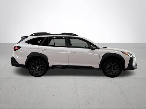 Used 2023 Subaru Outback Onyx Edition XT AWD/4WD image 9