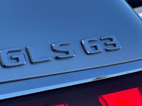 New 2026 Mercedes-Benz GLS 63 AMG 4MATIC image 18