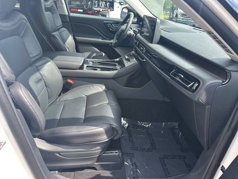New 2026 Lincoln Aviator Reserve AWD/4WD image 14