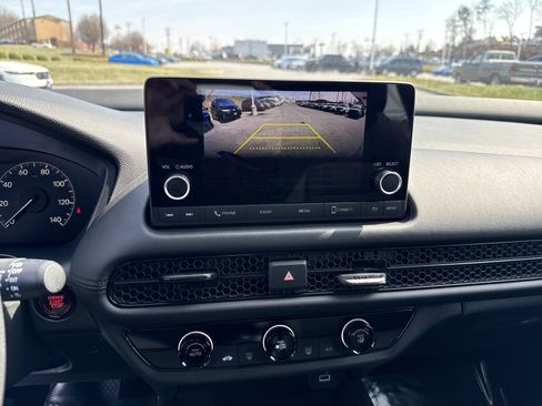 Certified 2023 Honda HR-V LX image 25
