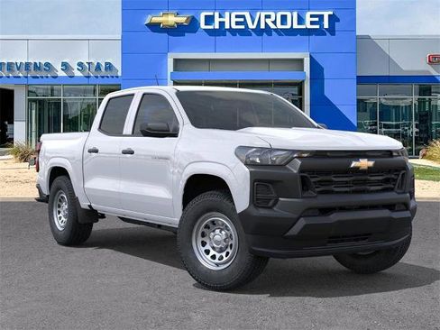 New 2026 Chevrolet Colorado W/T image 7