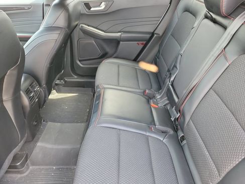 Used 2023 Ford Escape ST-Line w/ Tech Pack #1 AWD/4WD image 13