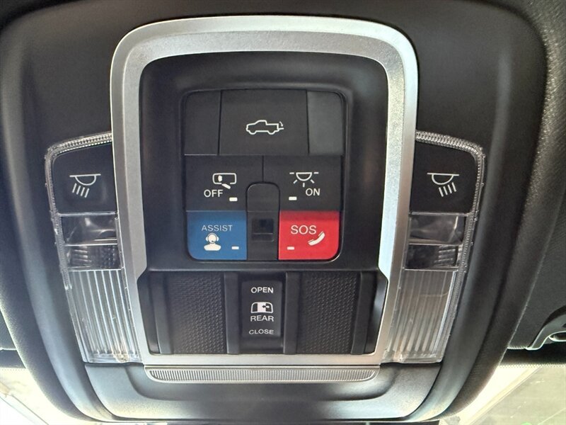 Used 2023 RAM 1500 Limited AWD/4WD image 41