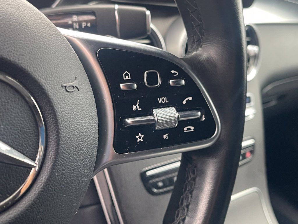 Used 2022 Mercedes-Benz GLC 300 4MATIC image 20
