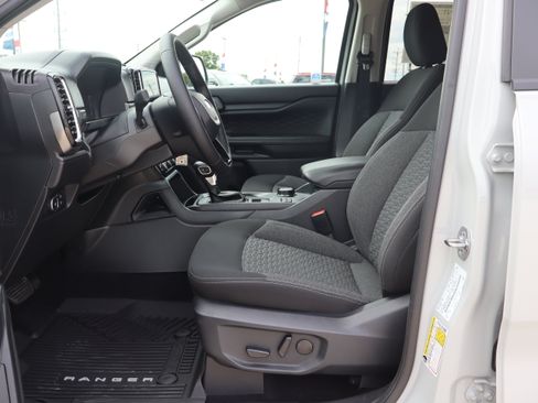 New 2026 Ford Ranger XLT w/ Equipment Group 301A High AWD/4WD image 9