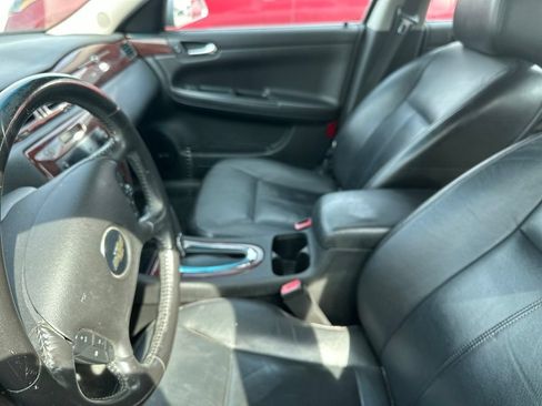 Used 2009 Chevrolet Impala LTZ FWD image 10