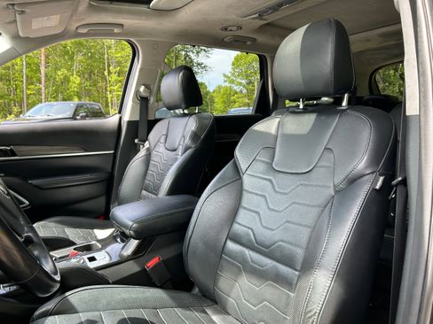 Used 2020 Kia Telluride SX w/ SX Prestige Package AWD/4WD image 17